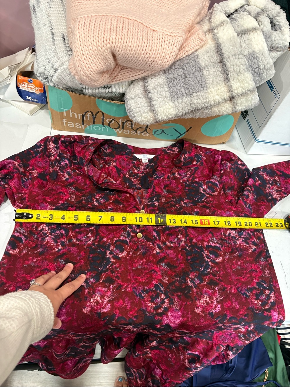 Time and Tru Floral Tiered Dress Size L Boho Burgundy Pink Long Sleeve NWT - Picture 6 of 7